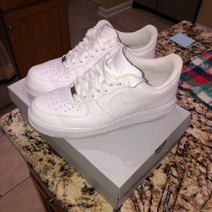 Nike Women’s Air Force 1 ‘07